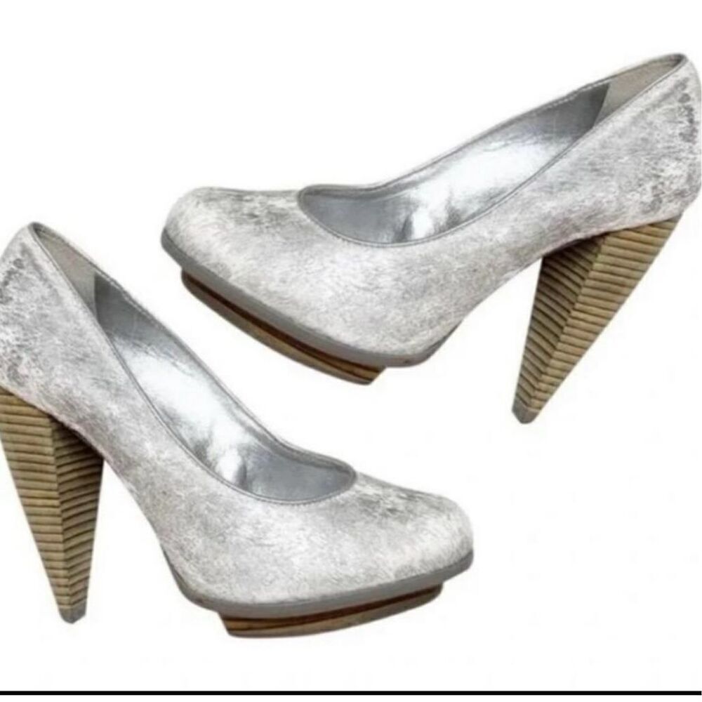 Alice & Olivia Size 5 Miranda Calf Hair Platform Pump Heels Silver White Glam